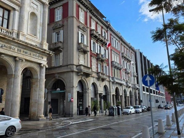 appartamento in vendita a Cagliari in zona Marina