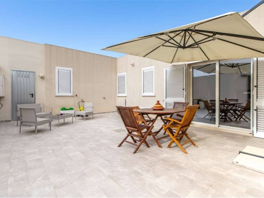 casa indipendente in vendita a Cagliari in zona Pirri