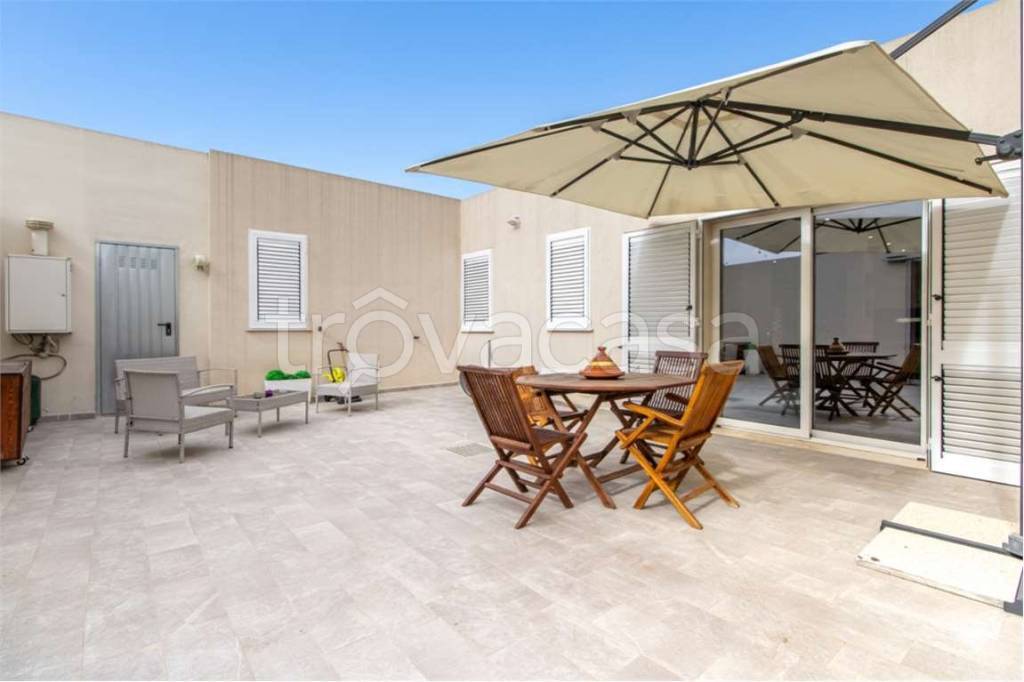 casa indipendente in vendita a Cagliari in zona Pirri