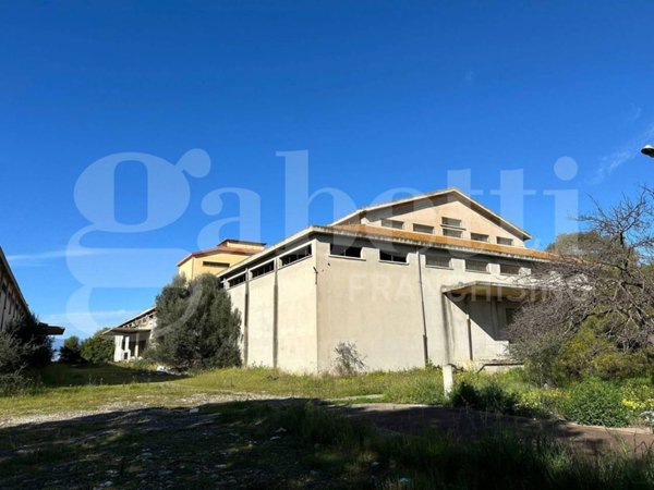 terreno edificabile in vendita a Cagliari in zona Sant'Avendrace
