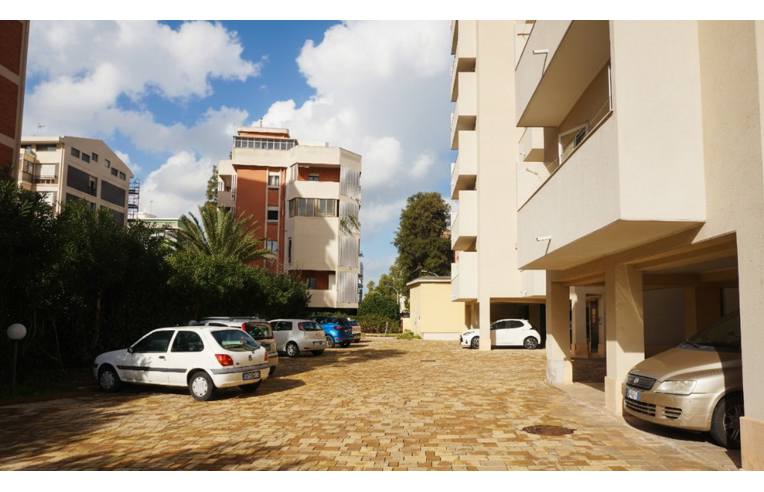 appartamento in vendita a Cagliari in zona Poetto/Marina Piccola
