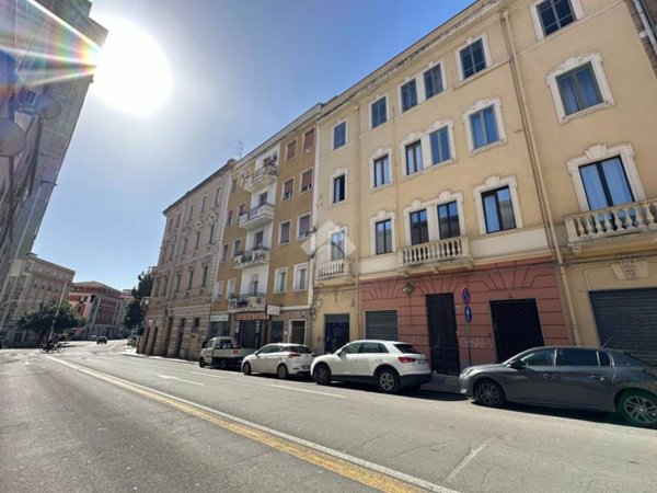 appartamento in vendita a Cagliari in zona Villanova