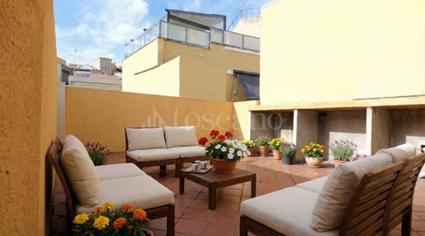 casa indipendente in vendita a Cagliari in zona Villanova