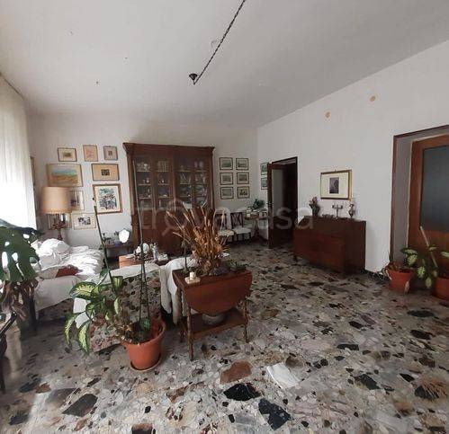 appartamento in vendita a Cagliari in zona San Benedetto