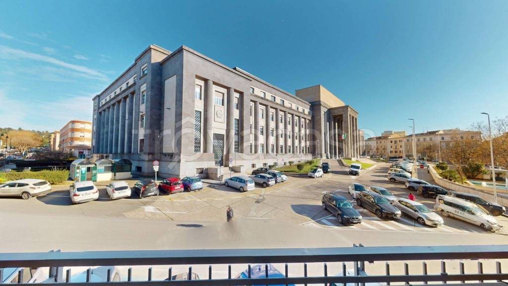 appartamento in vendita a Cagliari in zona Tribunale