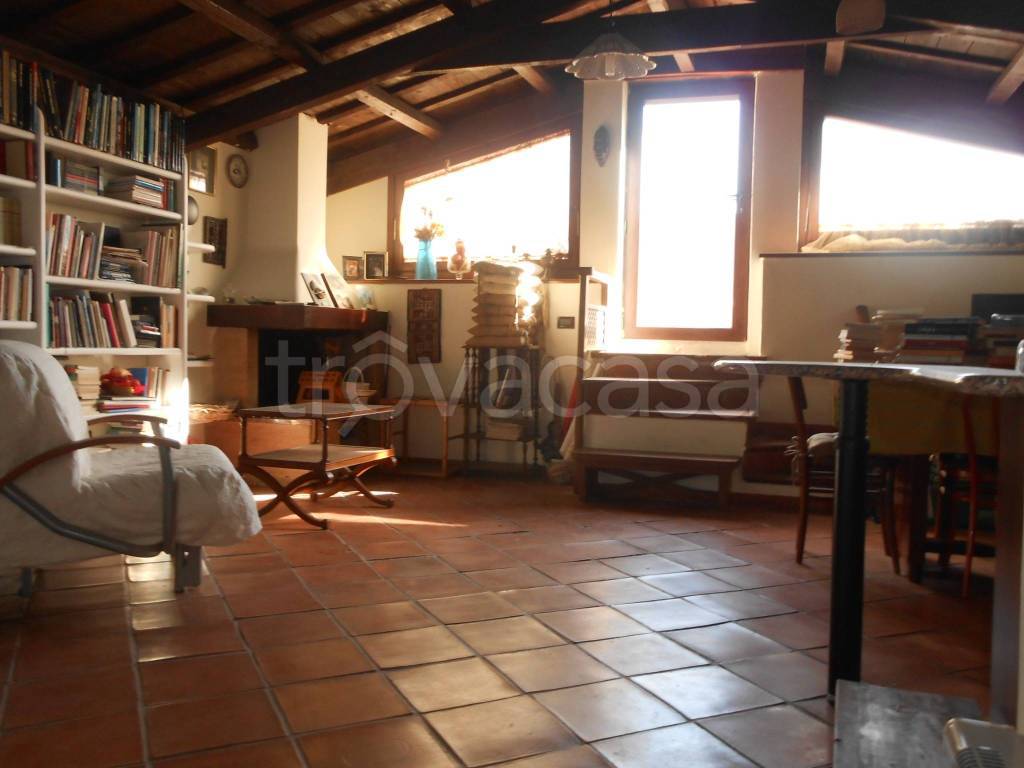 appartamento in vendita a Cagliari in zona Stampace/Punici