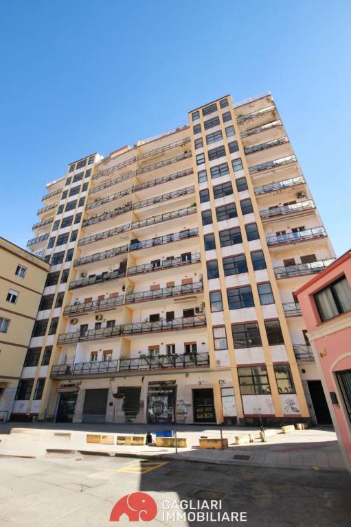 appartamento in vendita a Cagliari in zona Villanova
