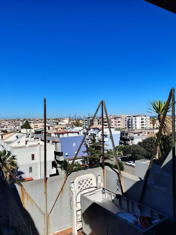 appartamento in vendita a Cagliari in zona Pirri
