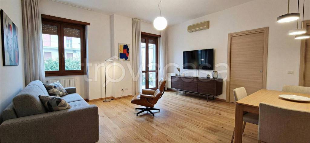 appartamento in vendita a Cagliari in zona Genneruxi