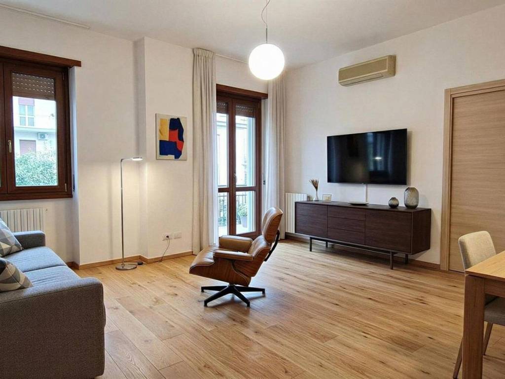 appartamento in vendita a Cagliari in zona Genneruxi