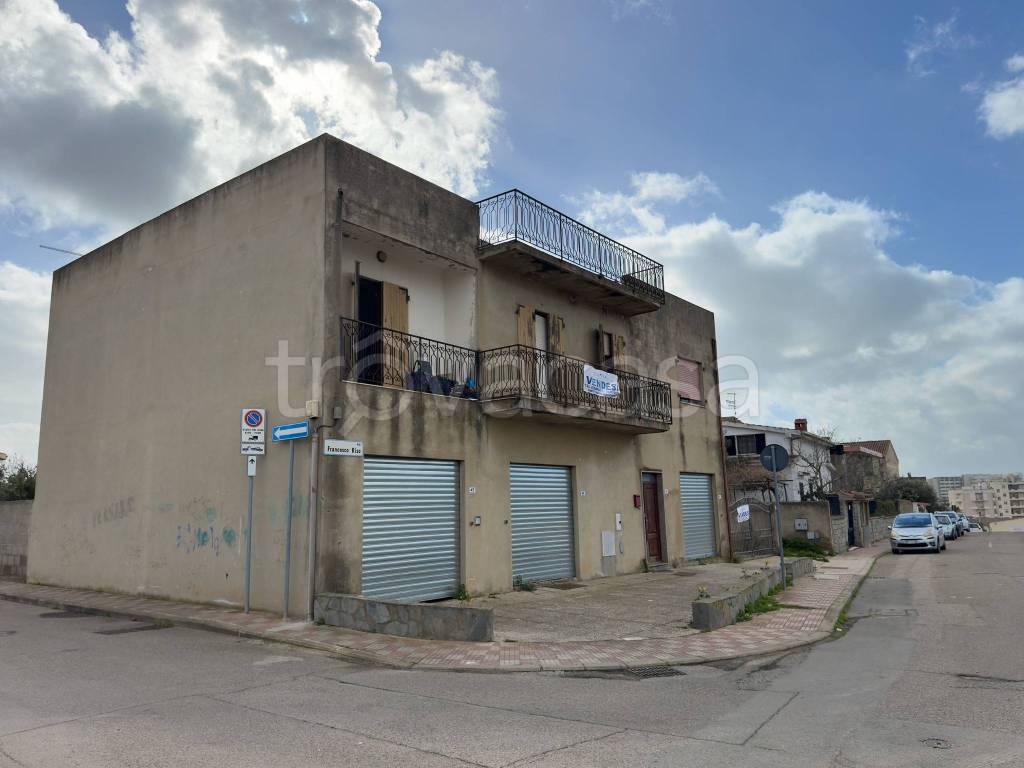 casa indipendente in vendita a Cagliari in zona Barracca Manna