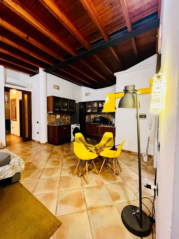 appartamento in vendita a Cagliari in zona Villanova