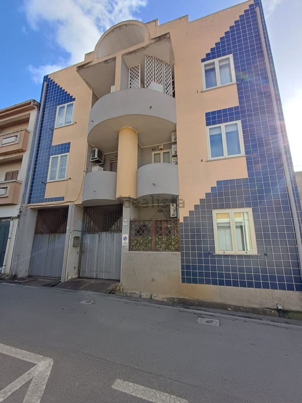 appartamento in vendita a Cagliari in zona Pirri