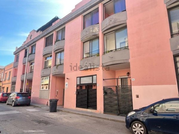 appartamento in vendita a Cagliari in zona Pirri