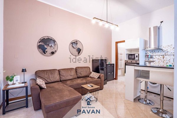 appartamento in vendita a Cagliari in zona Villanova