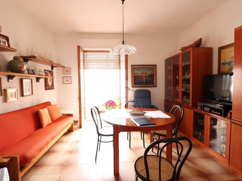 appartamento in vendita a Cagliari in zona Pirri