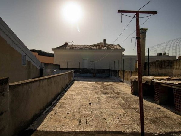 casa indipendente in vendita a Cagliari in zona Pirri