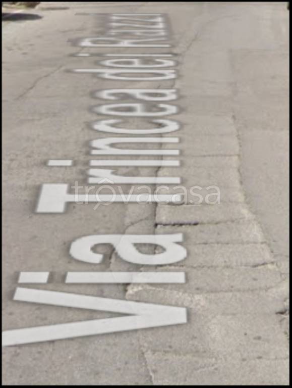 negozio in vendita a Cagliari in zona Is Mirrionis/San Michele