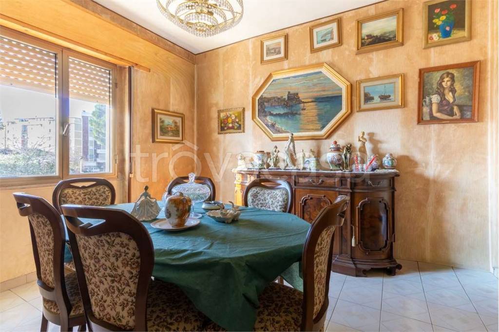 appartamento in vendita a Cagliari in zona Is Mirrionis/San Michele