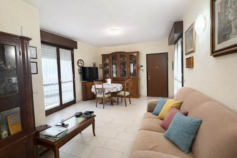 appartamento in vendita a Cagliari in zona Pirri