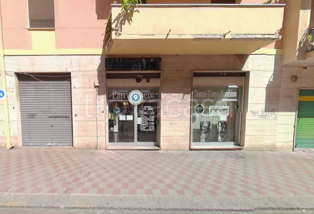 negozio in vendita a Cagliari in zona San Benedetto