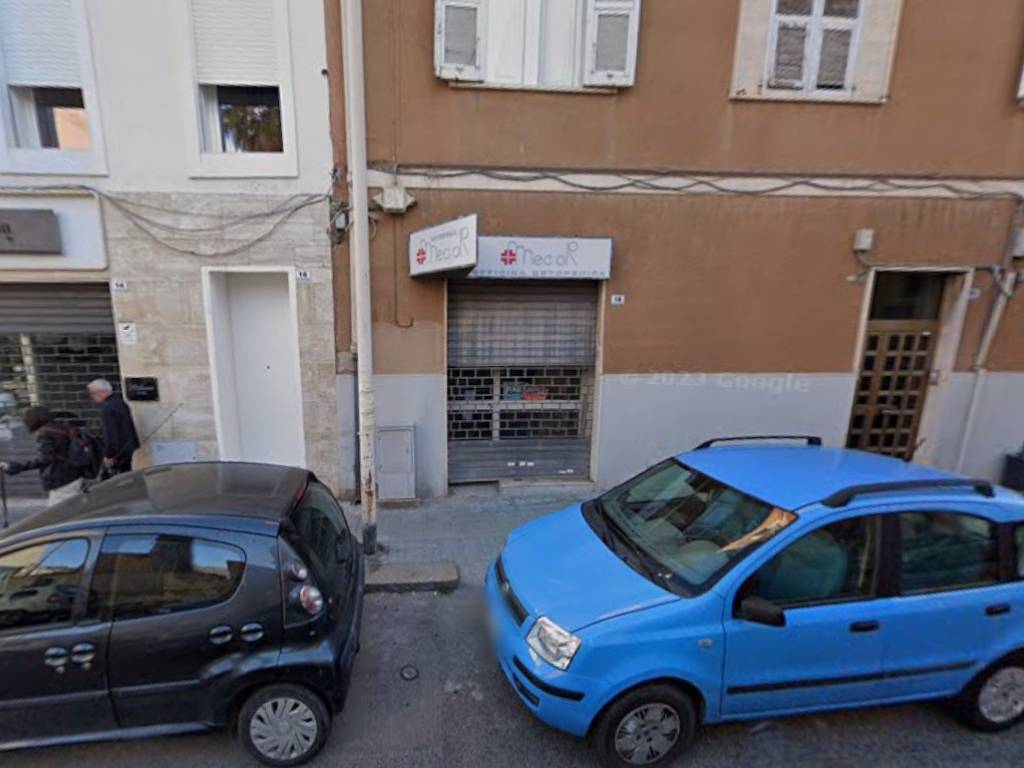 negozio in vendita a Cagliari in zona San Benedetto