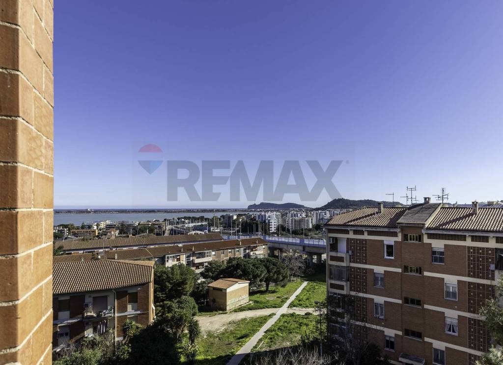 appartamento in vendita a Cagliari in zona CEP