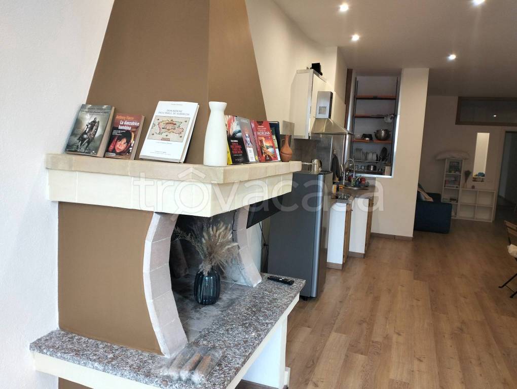 appartamento in vendita a Cagliari in zona Stampace/Punici