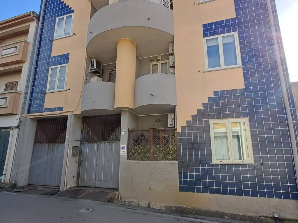 appartamento in vendita a Cagliari in zona Pirri