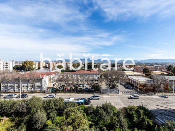 appartamento in vendita a Cagliari in zona Pirri