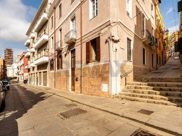 appartamento in vendita a Cagliari in zona Marina
