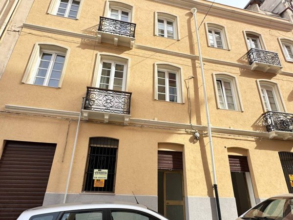 negozio in vendita a Cagliari