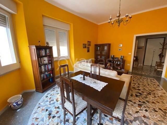 appartamento in vendita a Cagliari in zona Villanova