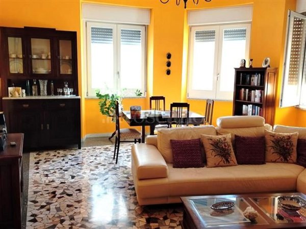 appartamento in vendita a Cagliari in zona Villanova