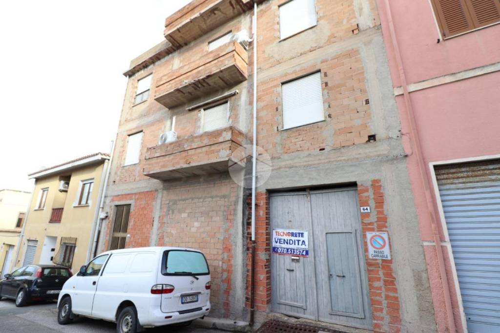 casa indipendente in vendita a Cagliari in zona Pirri
