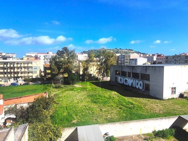 appartamento in vendita a Cagliari in zona Tuvixeddu/Tuvumannu