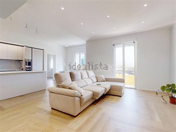 appartamento in vendita a Cagliari in zona Villanova