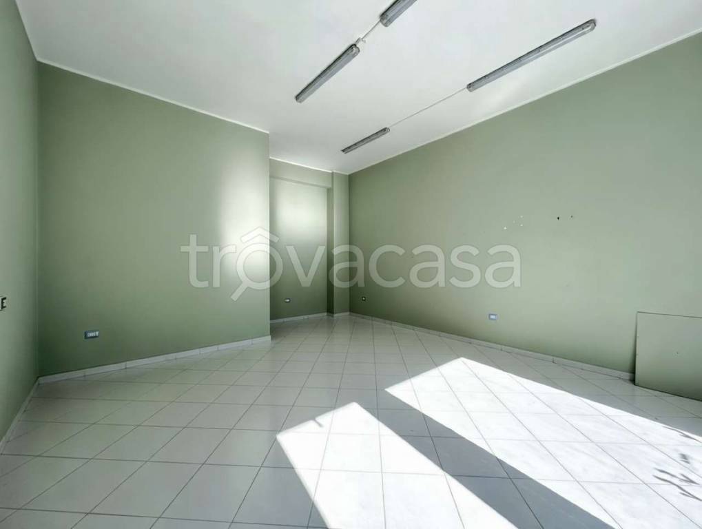 negozio in vendita a Cagliari in zona Is Mirrionis/San Michele