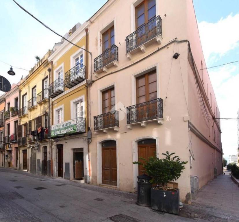 appartamento in vendita a Cagliari in zona Stampace/Punici