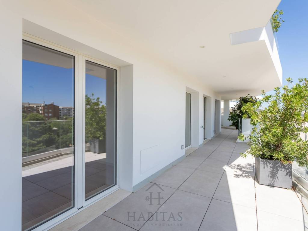 appartamento in vendita a Cagliari in zona Fonsarda / zona Giudici