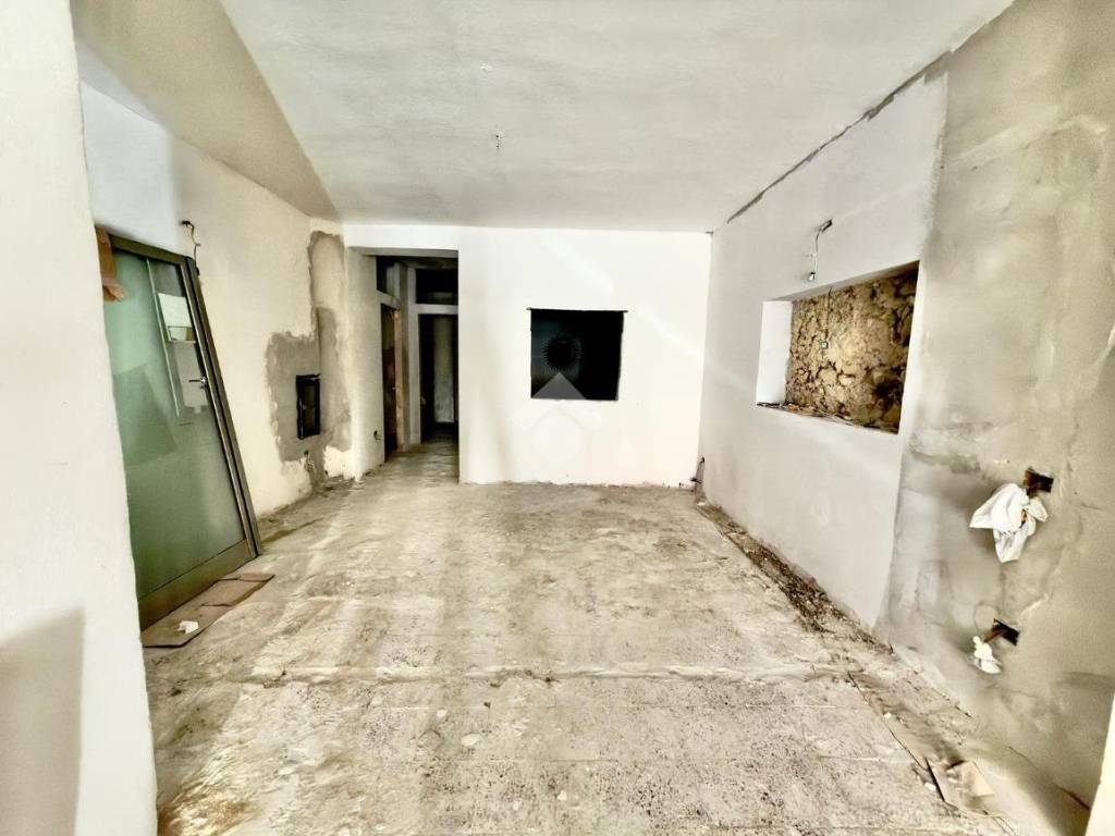 appartamento in vendita a Cagliari in zona Villanova