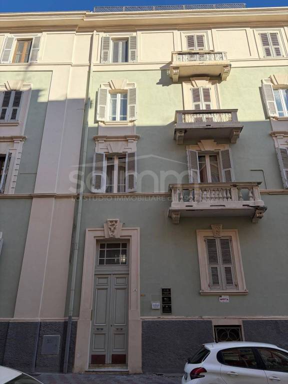 appartamento in vendita a Cagliari in zona Tribunale