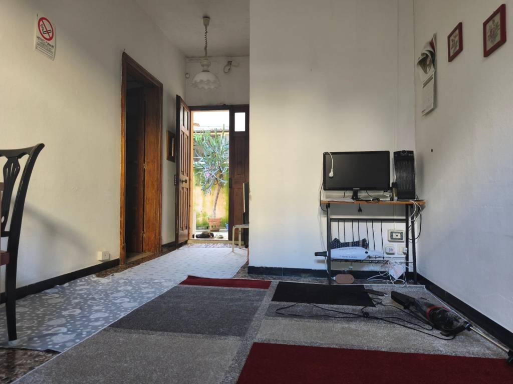 appartamento in vendita a Cagliari in zona Genneruxi