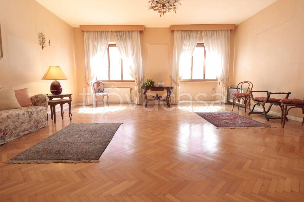 appartamento in vendita a Cagliari in zona Stampace/Punici