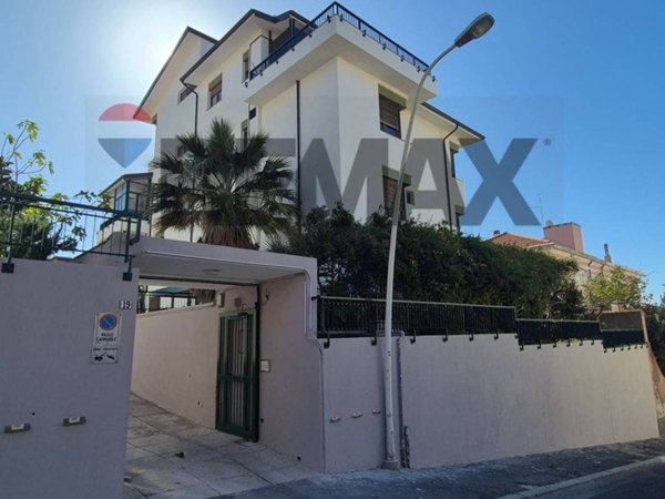 appartamento in vendita a Cagliari in zona Tuvixeddu/Tuvumannu