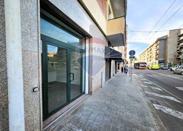 locale commerciale in vendita a Cagliari in zona Fonsarda / zona Giudici