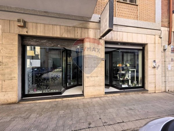 negozio in vendita a Cagliari in zona San Benedetto