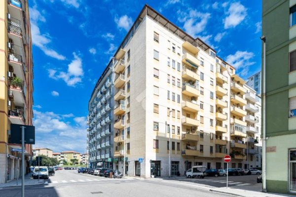 appartamento in vendita a Cagliari in zona Fonsarda / zona Giudici
