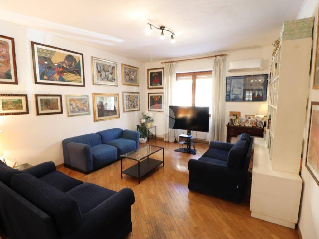 appartamento in vendita a Cagliari in zona Pirri