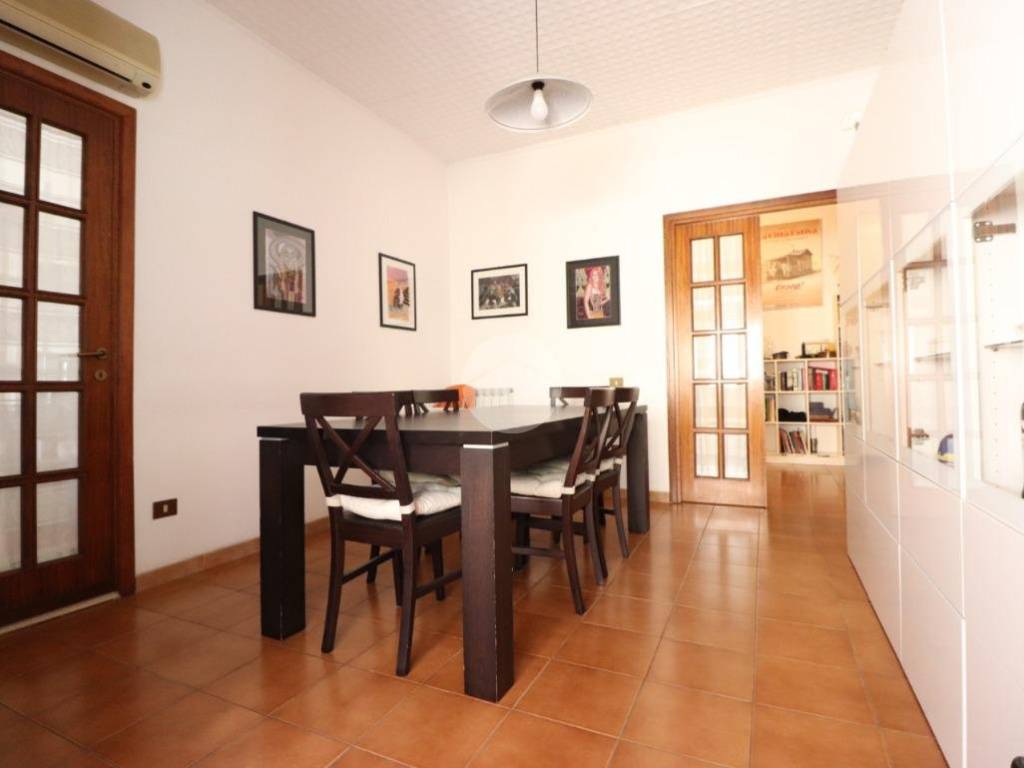 appartamento in vendita a Cagliari in zona Pirri